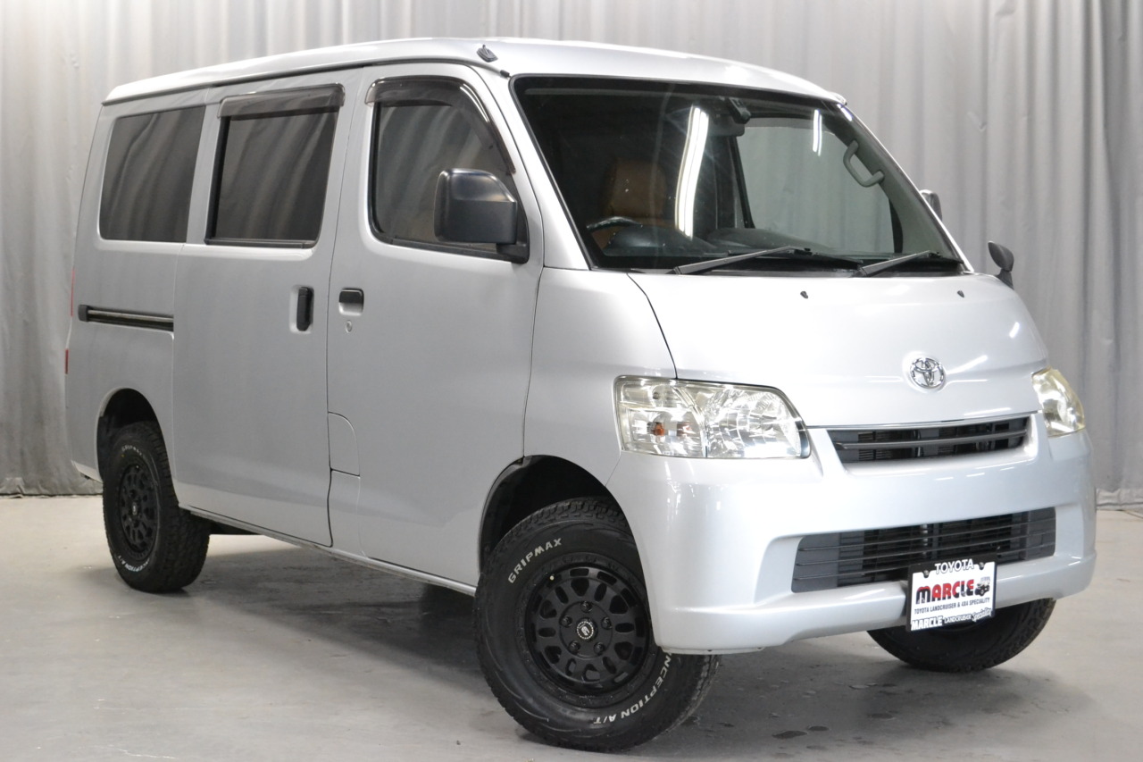トヨタ ランドクルーザー（ランクル）専門店 中古車/買取 札幌のMARCLE