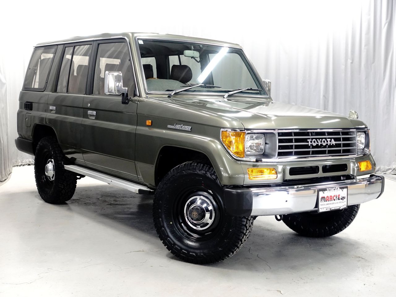 トヨタ ランドクルーザー（ランクル）専門店 中古車/買取 札幌のMARCLE
