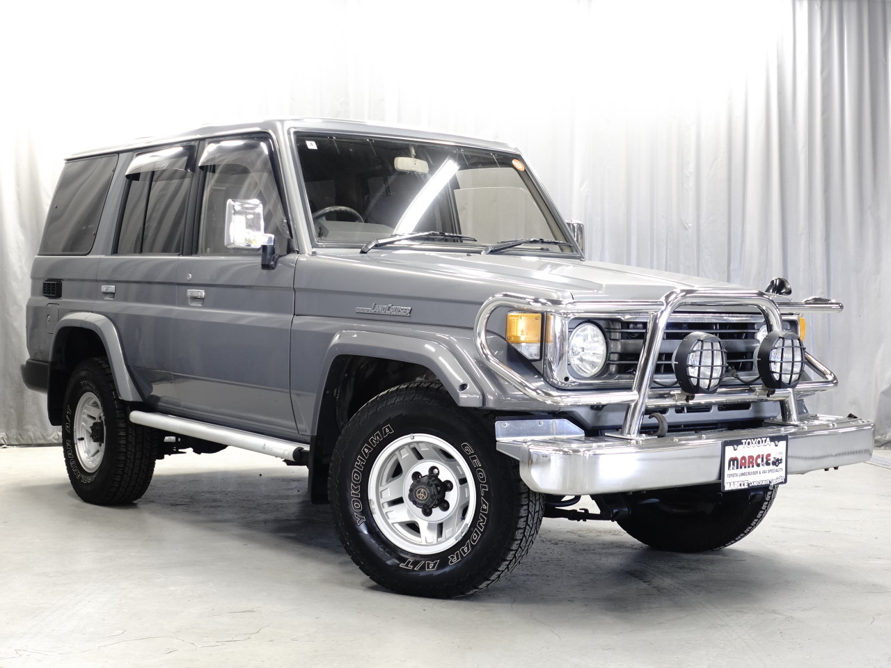 札幌近郊限定　ランクル トヨタ ランドクルーザー（ランクル）専門店 中古車/買取 札幌のMARCLE
