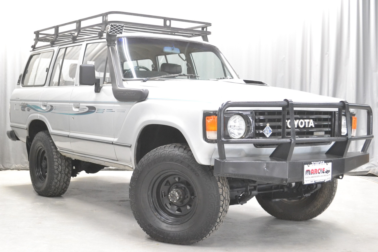 トヨタ ランドクルーザー（ランクル）専門店 中古車/買取 札幌のMARCLE