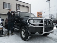 K様にウインチ、デフロック付ランクル８０を納車させていただきました！