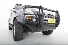 お待たせしました! ランクル 120系プラド用 フロントブルバー! ようやく入荷です!!