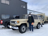 札幌のＨさまにランクル77納車させていただきました！