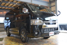 新車ハイエースバン寒冷地仕様バックフォグにインナーミラー付！スーパーGLダークプライムS！ディーゼルターボ４WD！