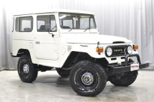 ランクル４２オーストラリアトヨタＢＪ４２Ｖ！５速マニュアルパワステクーラー付き！