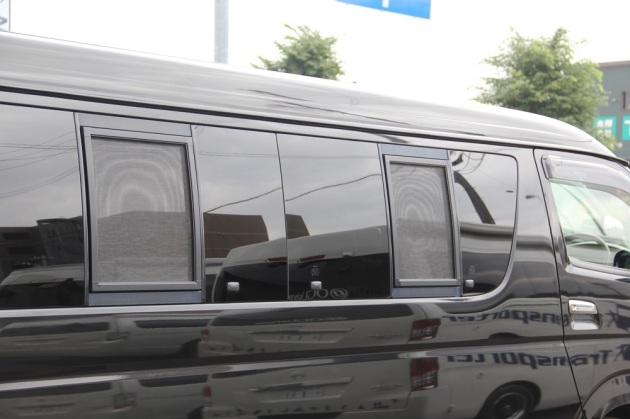 夏の車中泊に必需品 アミエース Needsbox トランスポーター製作 販売専門店ニーズ札幌 ハイエースパーツ Do Blog ドゥブログ