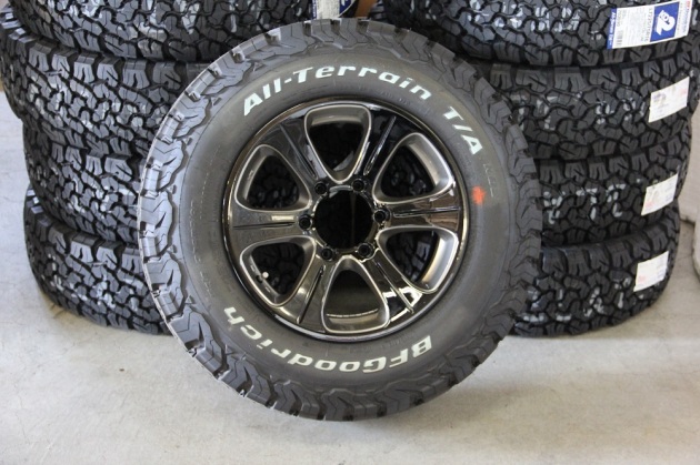 SALE／73%OFF】 送料無料 ビーエフグッドリッチ SUV 4x4 タイヤ BFGoodrich TRAIL-TERRAIN T A 215  60R17 96H 4本