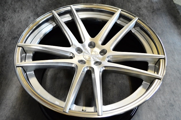 BC Forged 21インチホイールのブラッシュドを整備して色変え｜アルミ