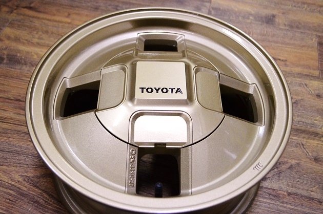 TOYOTA トヨタ AE86 純正ホイール トヨタ純正(TOYOTA) AE86純正ホイール | 中古品 | アップガレージ 埼玉