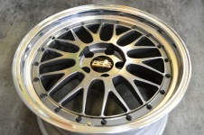 BBS LM オールパウダーコートハイパー塗装（DSKからDBKへカラー変更）