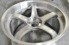 RAYS TE37トラックエディション/アドバンGT ブラッシュド+スモーククリアーカスタム