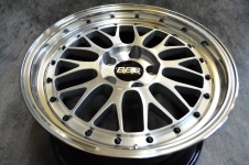 BBS LM 17インチのディスクブラッシュド+キャンディースモーク塗装