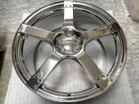 純国産鍛造品プロドライブGC-05Nの18インチをフルポリッシュ化