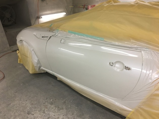 スバルbrz 3コートパールをブロックにて塗装し完成間近 板金塗装専門店 車の修理 カスタム 改造 札幌のプラスペイントワーク Do Blog ドゥブログ