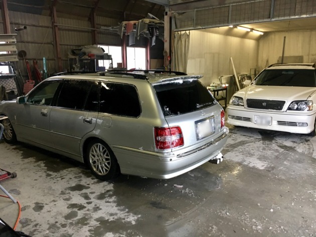 クラウンエステートお車買い換えで車高調、マフラーなど総移植作業