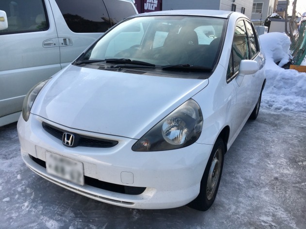 まだまだ現役 初代ホンダフィット錆び修理で入庫です 板金塗装専門店 車の修理 カスタム 改造 札幌のプラスペイントワーク Do Blog ドゥブログ