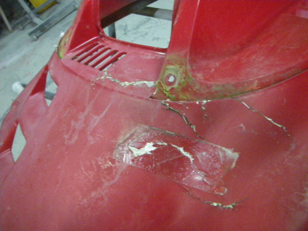 Frp製品の修理の限界はどこまででしょう 板金塗装専門店 車の修理 カスタム 改造 札幌のプラスペイントワーク Do Blog ドゥブログ