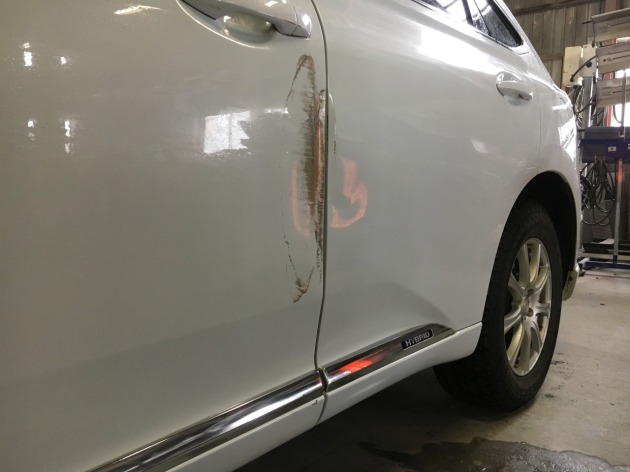 レクサスrx 難易度高め ドキドキのドア板金修理 板金塗装専門店 車の修理 カスタム 改造 札幌のプラスペイントワーク Do Blog ドゥブログ