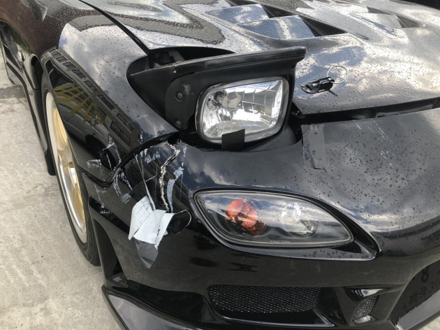 Rx7fd3s フロント事故修理 社外ヘッドライトキット持ち込み交換 板金塗装専門店 車の修理 カスタム 改造 札幌のプラスペイントワーク Do Blog ドゥブログ