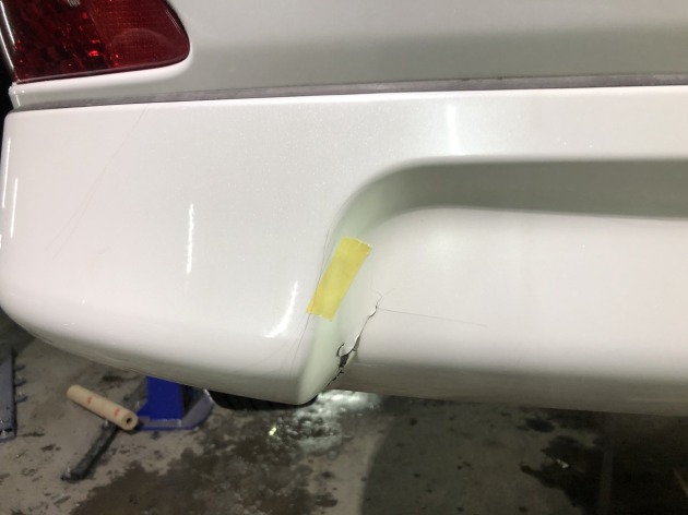 トヨタハリアー リアバンパースポイラーの割れ部分修理 板金塗装専門店 車の修理 カスタム 改造 札幌のプラスペイントワーク Do Blog ドゥブログ