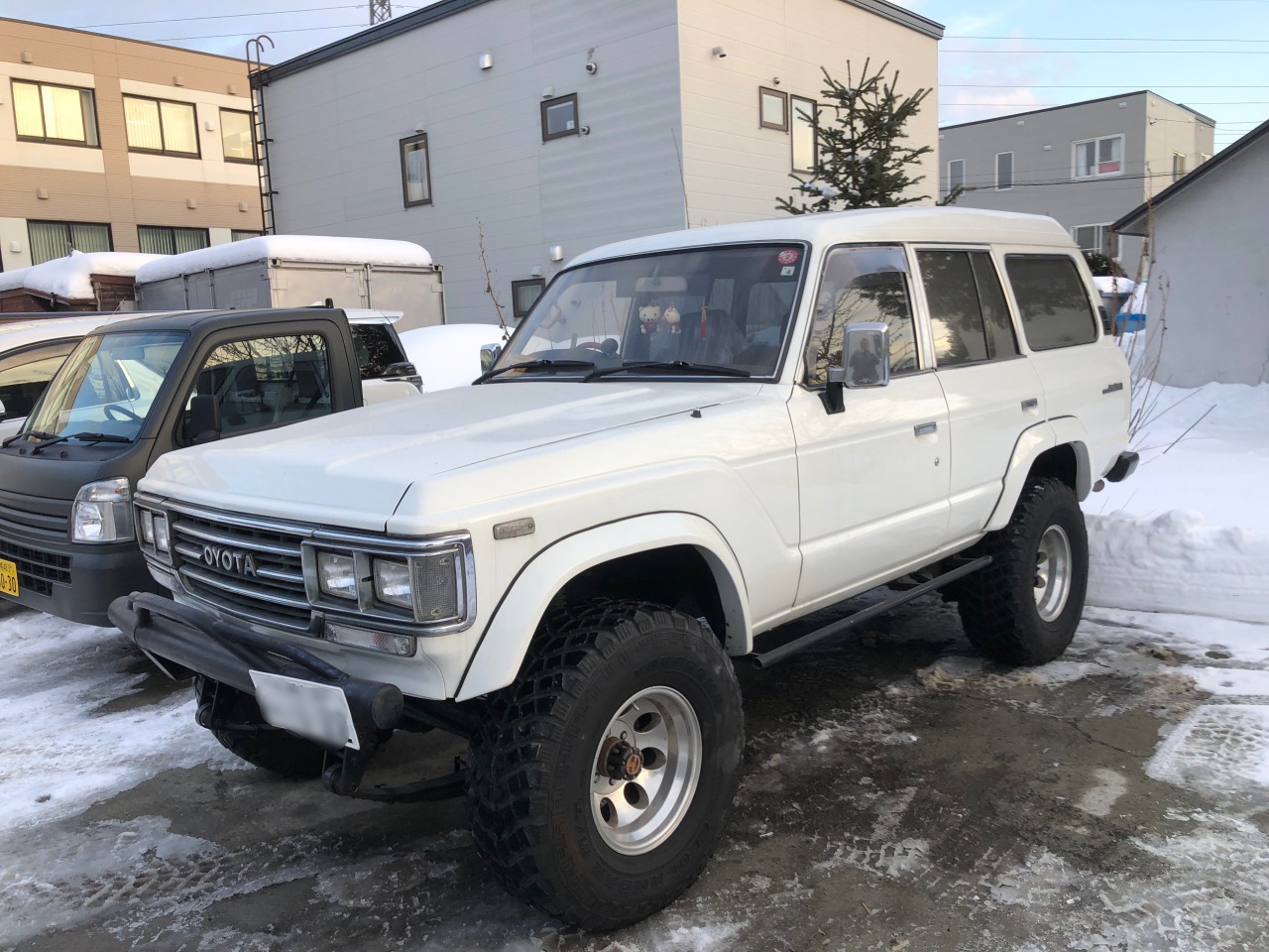 北海道札幌市の自動車ボディ修理 板金塗装専門店 プラスペイントワーク