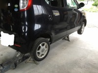 ダイハツ モコ 右ステップ凹み色割れからサビ板金／修理塗装！