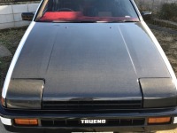 AE86トレノ　クリア剥がれ補修したカーボンリトラカバー取り付け写真を送ってくださいました♪