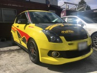 モンスタースポーツ仕様のスズキスイフトサイドステップ修理でご入庫です。