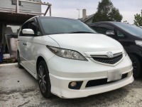 ホンダエリシオン  フロントバンパーをぶつけて変化修理でご入庫です♫