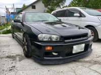 スカイラインR34  ユーラスエアロ割れ修理でご入庫です♫