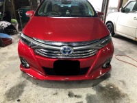 トヨタSAI 割れてしまったモデリスタ製フロントリップスポイラー修理依頼!