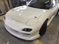 RX-7 FD バキバキに割れたエアロパーツ修理と社外バンパー塗装し本日完成！