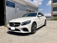 メルセデスベンツCクラス  ブレーキキャリパーペイントでご入庫です♫