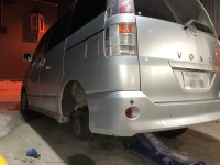 トヨタヴォクシー走行中に違和感!緊急ヘルプでパンク修理♫