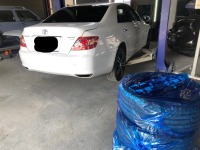 愛車のメンテナンス・タイヤ交換承りますよ！