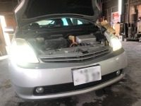 トヨタ20プリウス　ヘッドライト光量不足でバルブ交換してユーザー代行車検無事合格♪　