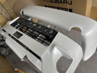 200系ハイエース 持ち込み社外バンパーの塗装依頼