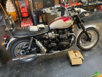 Sさまのトライアンフ  ボンネビル  ユーザー代行車検で遠方からご来店♪