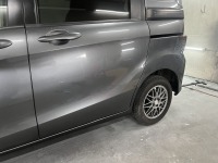ホンダフリードのベッコリ凹んだリアフェンダー板金塗装
