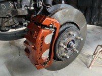 レクサス  RX  ブレーキキャリパーペイントのご依頼です♪