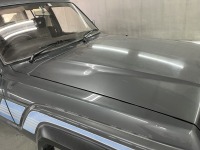 ランクル70の色褪せ剥がれ部分のリフレッシュ塗装
