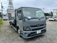 自社搬送車 ヒノデュトロ ラプターライナーで塗り分けしてオリジナルカラーでリフレッシュ完了♪