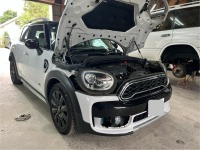 ミニクーパー   自損事故でフロントバンパー修理のご依頼です♪