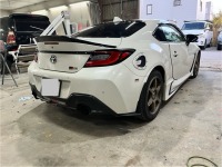 TさまのトヨタGR86  チャージスピード製リアアンダースポイラー塗装取付のご依頼です♪