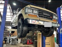 Hさまのトヨタランクル60  下回り防錆のご依頼です♪