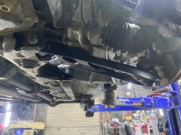 ダイハツウェイクのガタ付きある左ロアアームを交換！