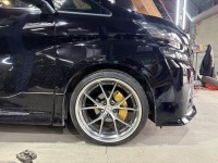 ヴェルファイアのタイヤ交換とキャリパーカバー取り付け！