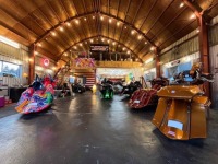 今年度から毎月1日(いちにち)「4月は20日(月)」が休業日となります