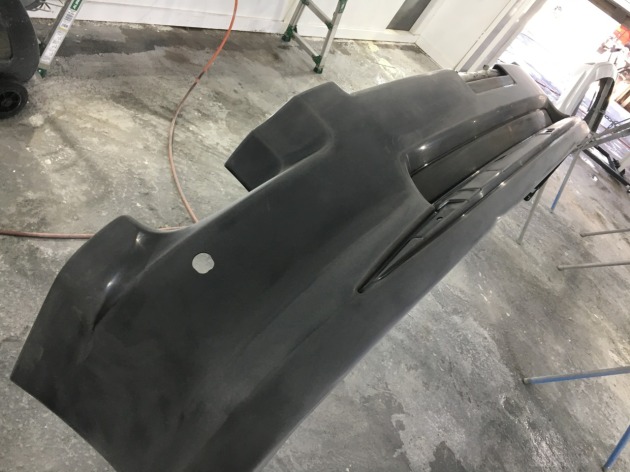 ランクル２００ モデリスタ製フロント/リヤバンパーハーフスポイラー塗装取付！｜傷・錆・凹み・事故修理/自動車板金塗装専門店  北海道札幌市(株)ラルフ札幌店｜do-blog（ドゥブログ）