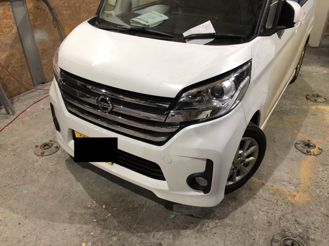 日産デイズルークス 保険適用外でリサイクルパーツと新品パーツの併用